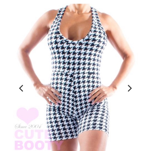 Cutebootylounge Speed Racer Basic Romper - Picture 5 of 7